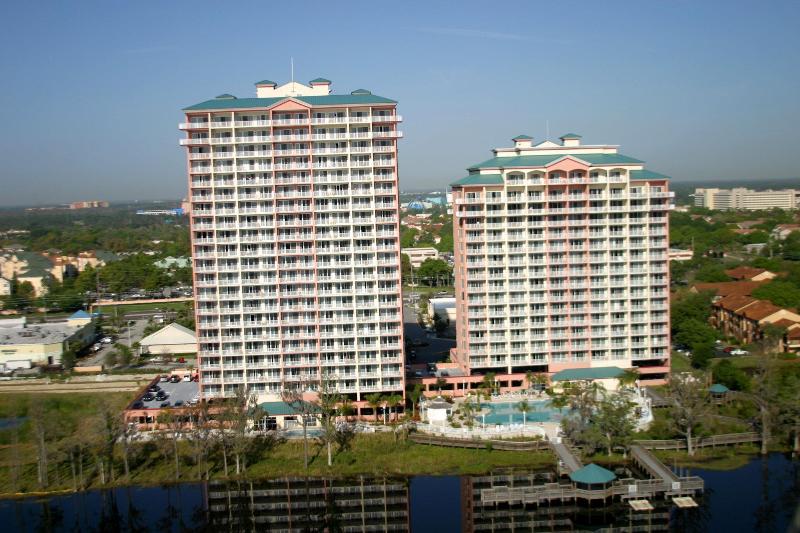 בית מלון כפרי Blue Heron Beach Resort