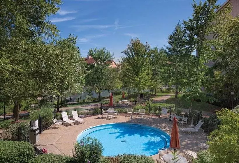 酒店 Club Wyndham Branson At The Meadows