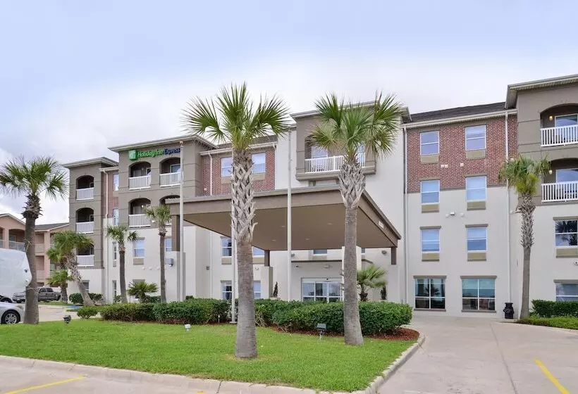 Отель Holiday Inn Express & Suites Corpus Christi N Padre Island, An Ihg