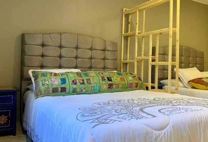 Indian Palace Hotel Boutique