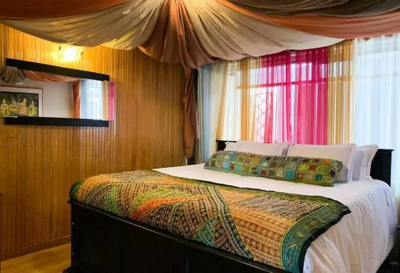 Indian Palace Hotel Boutique