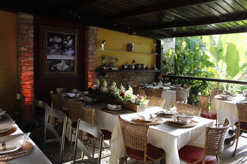 هتل Pousada Do Amparo