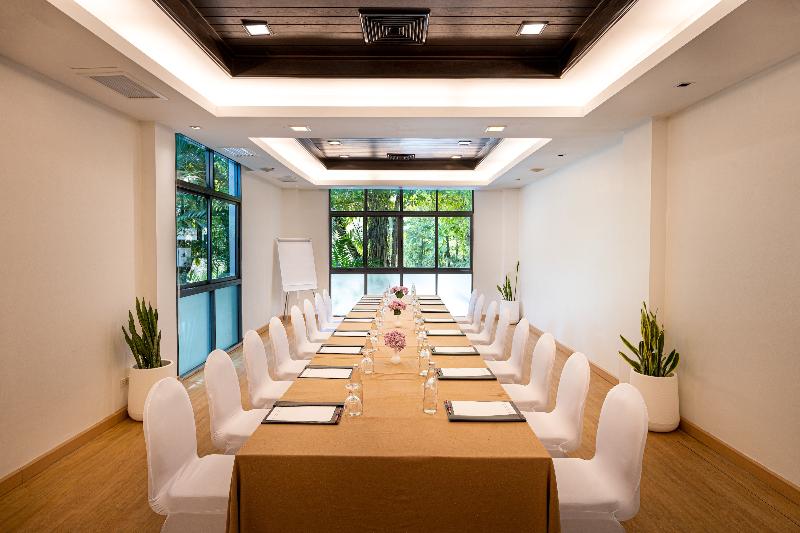 בית מלון כפרי Ramada Resort By Wyndham Khao Lak