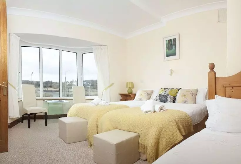 酒店 Rusheen Bay House