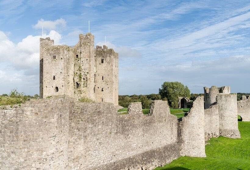 Hotel Trim Castle