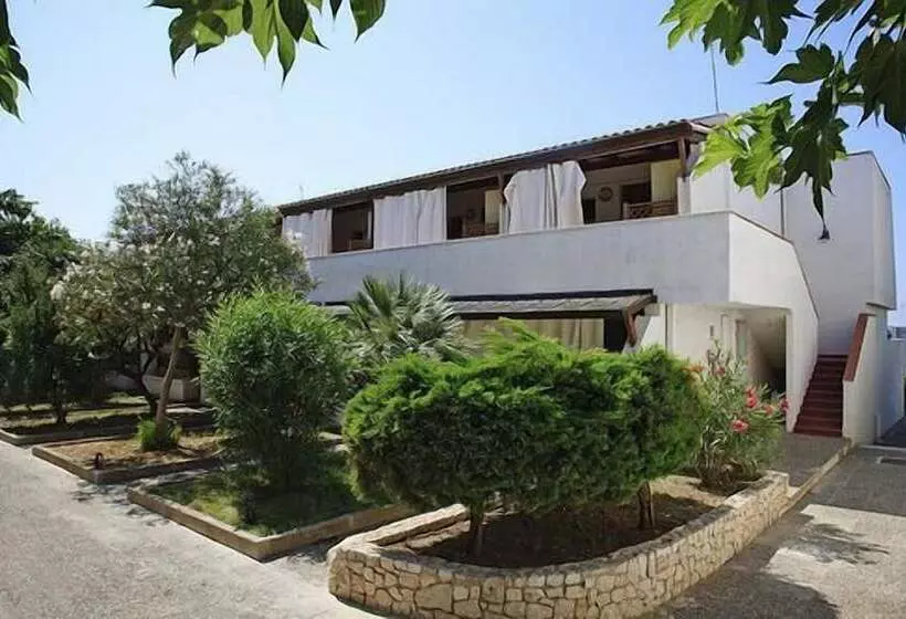 Отель Villaggio Club Eden