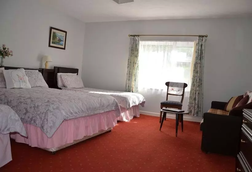 ホテル White Heather Farmhouse