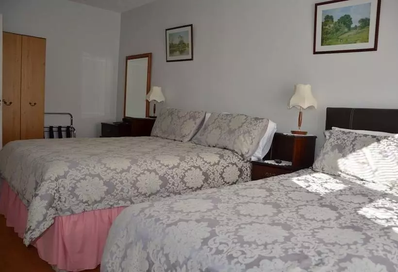 ホテル White Heather Farmhouse