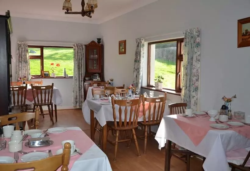 ホテル White Heather Farmhouse