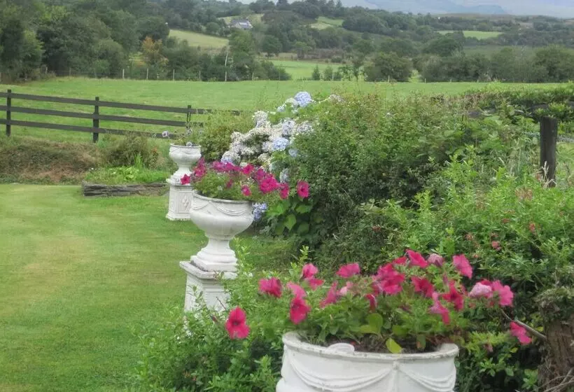 ホテル White Heather Farmhouse