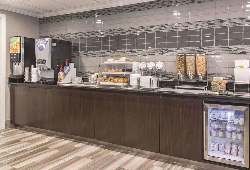 فندق Wingate By Wyndham Brunswick Ga I 95