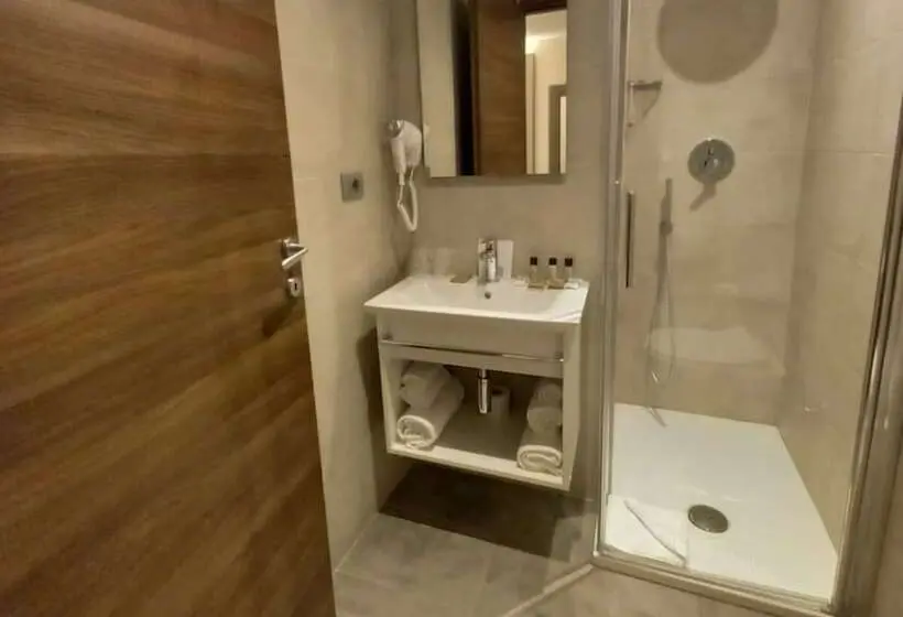 Lh Hotel Excel Roma Montemario
