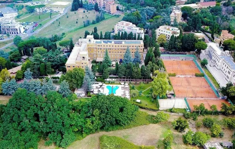 Lh Hotel Excel Roma Montemario