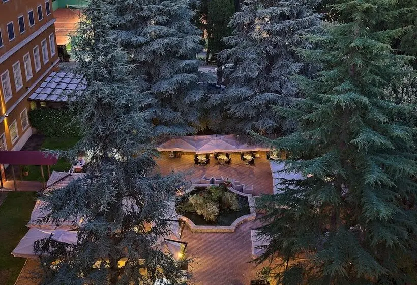 Lh Hotel Excel Roma Montemario