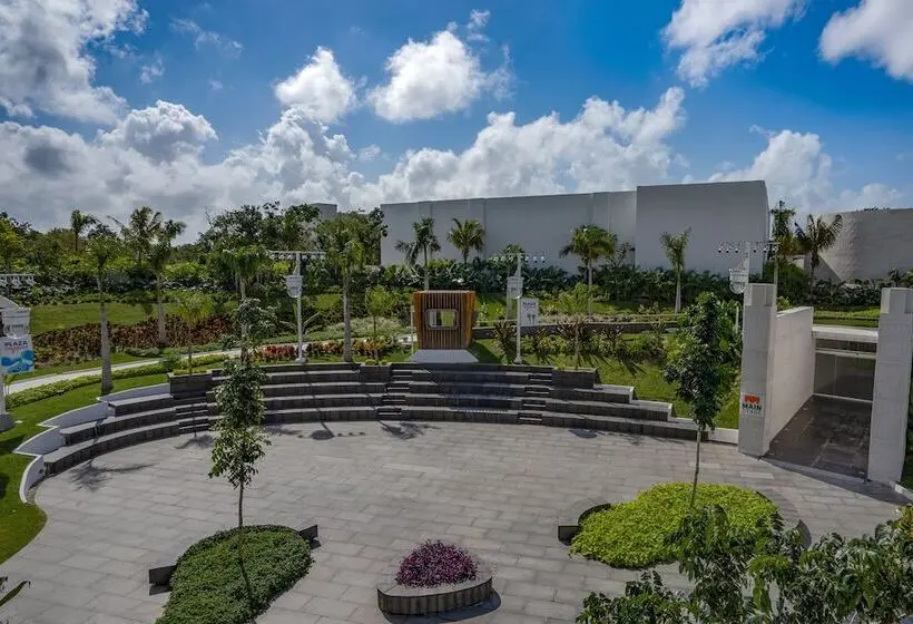 Nickelodeon Hotels & Resorts Riviera Maya   Gourmet All Inclusive By Karisma