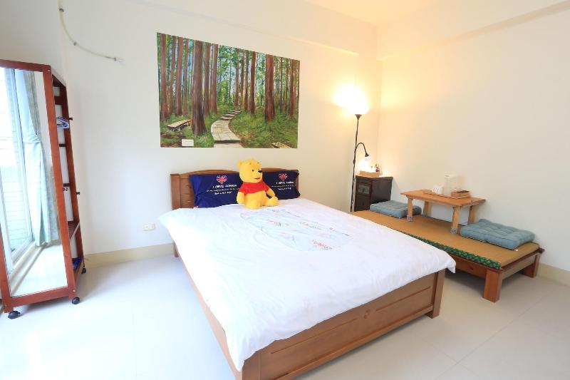 هتل Dan Dan House