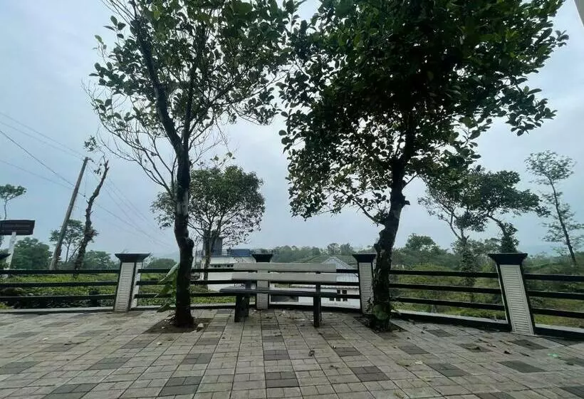 Hôtel Edayan Meadows
