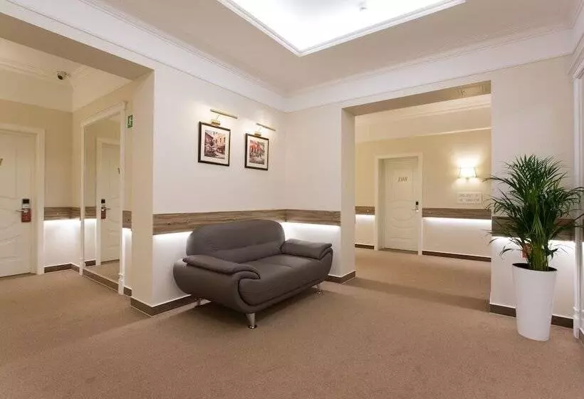 ホテル Florange Mini