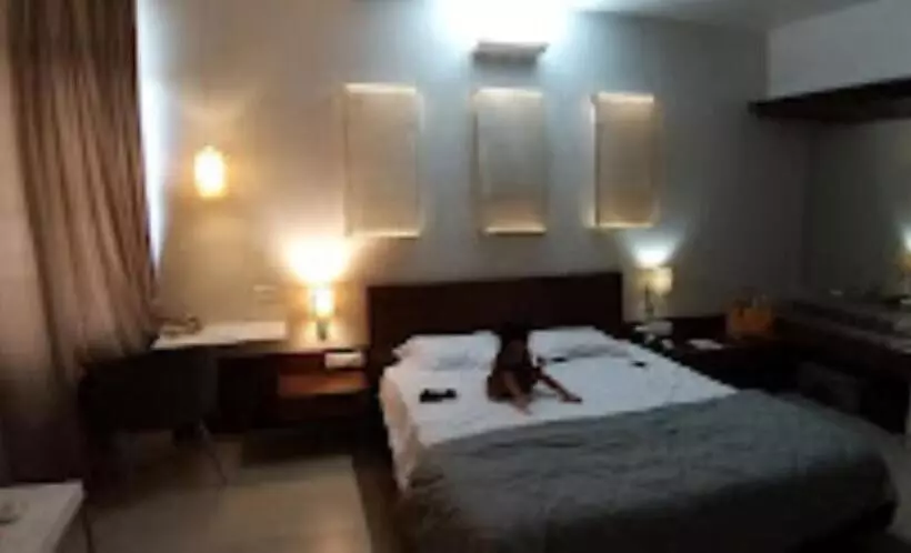 Hotelli Maratha Residency,ratnagiri