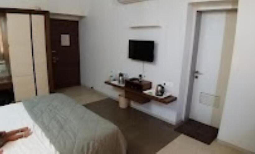 Otel Maratha Residency,ratnagiri