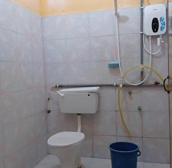 Szálloda Bayu Beach Chalet Pcb