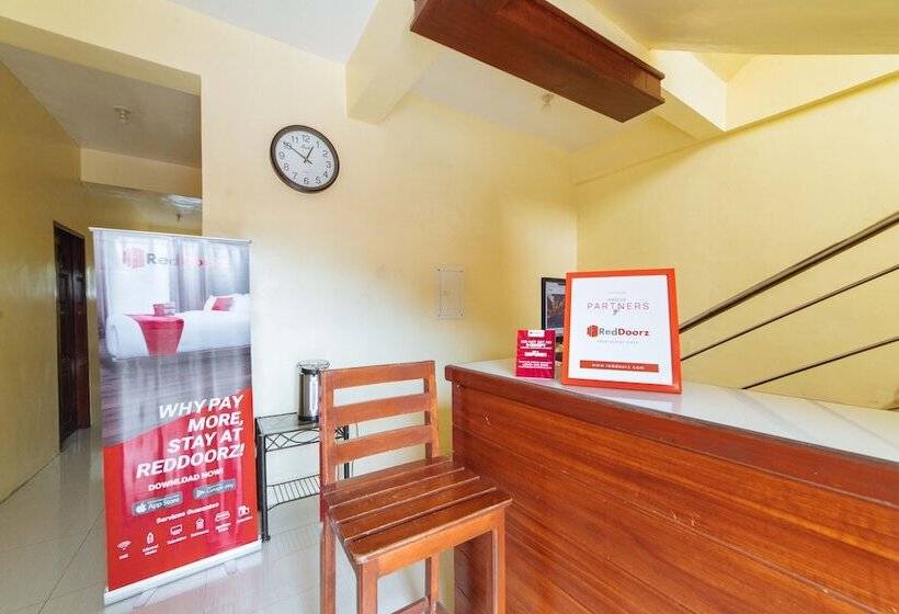 Otel Reddoorz @ D Maagma Street