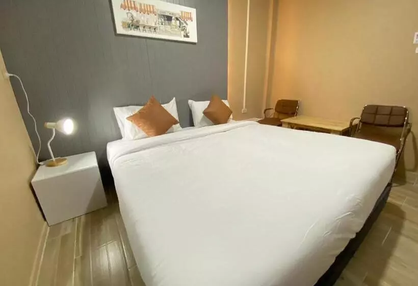 S1 City Hotel Buriram
