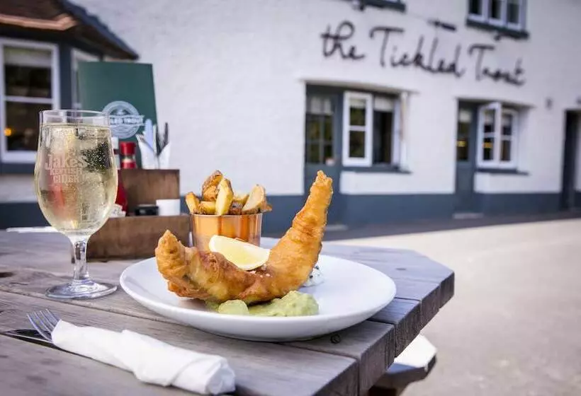 Hotelli The Tickled Trout