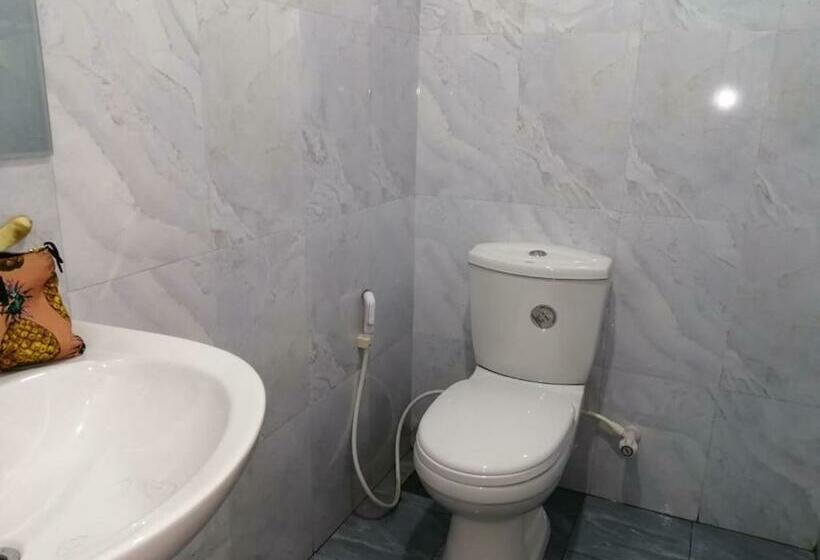 Общежитие Ella Foret Accommodation