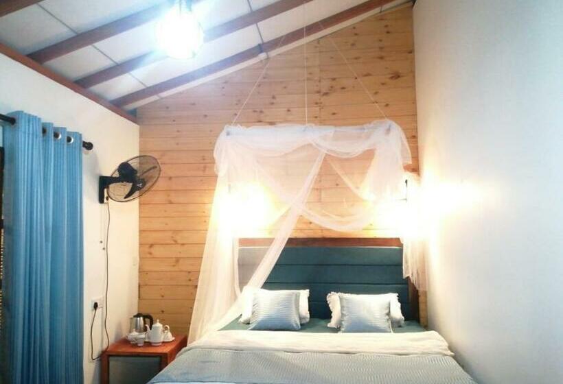 Общежитие Ella Foret Accommodation