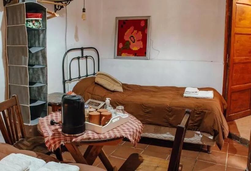 ベッドアンドブレックファースト Casa De La Flia. Sánchez