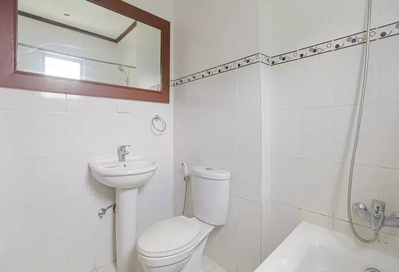Hotelli Oyo 759 El Ronaldo Suites