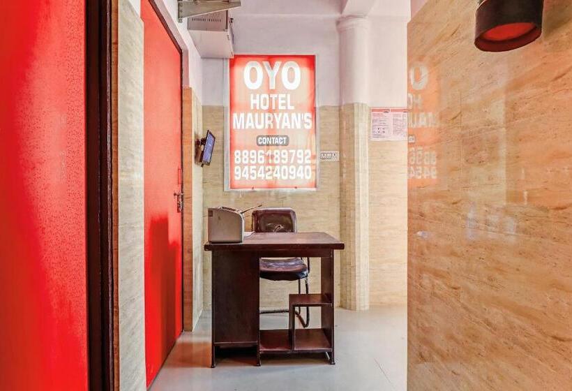 ホテル Oyo 77297  Mauryans