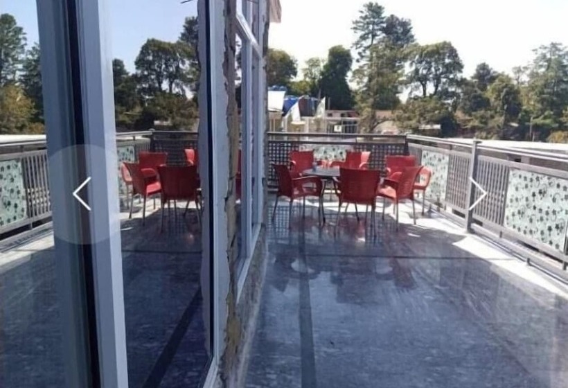 هتل The Mall Street