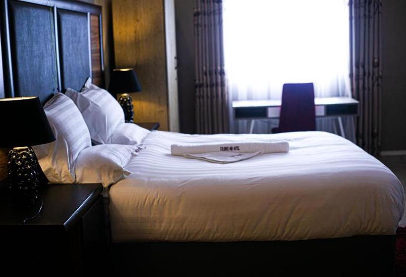 هتل Town Lodge Executive By Colibri