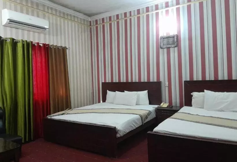 هتل Tulip Inn Faisal Town