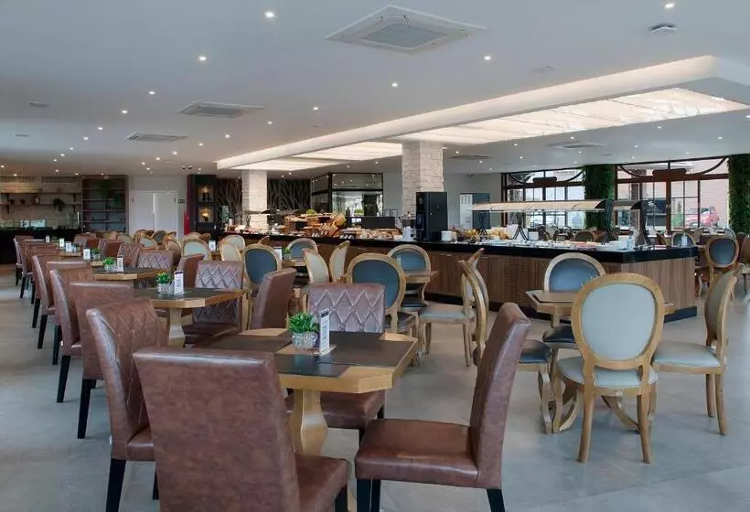 ホテル Bella Gramado Resort & Spa By Gramado Parks