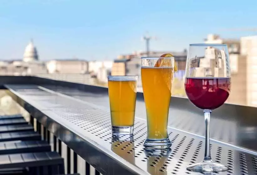 Cambria Hotel Washington Dc Navy Yard Riverfront