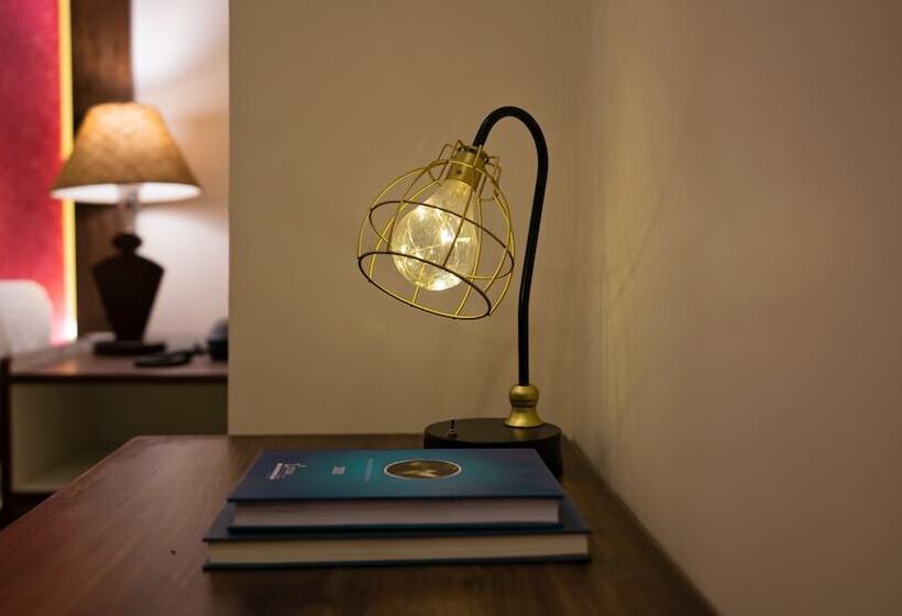 Hotel Sai Senthoor Paradise