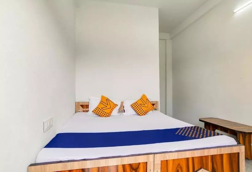 Spot On 78070 Hotel Sai Leela