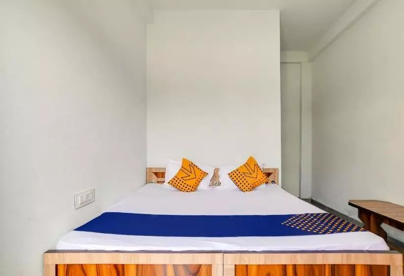 Spot On 78070 Hotel Sai Leela
