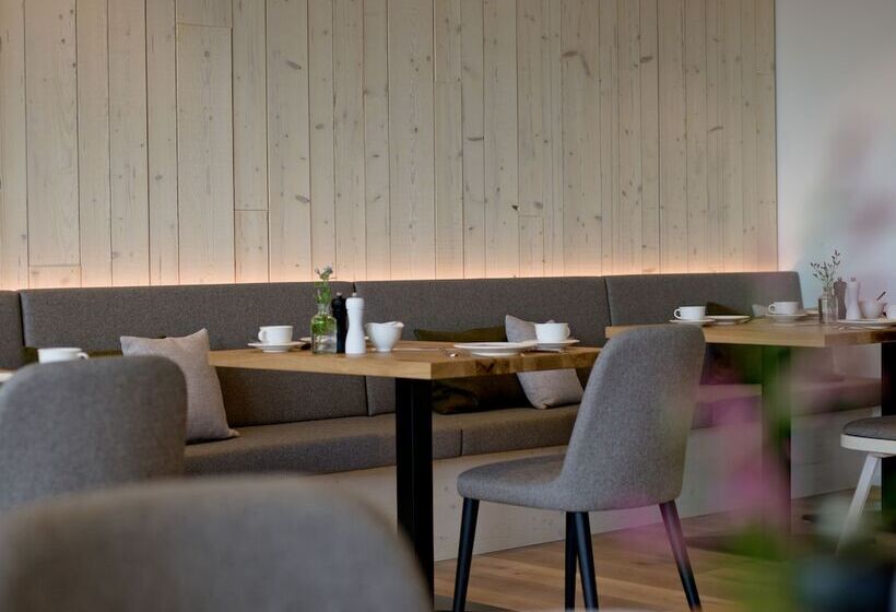 Naturhotel & Chalets Euler