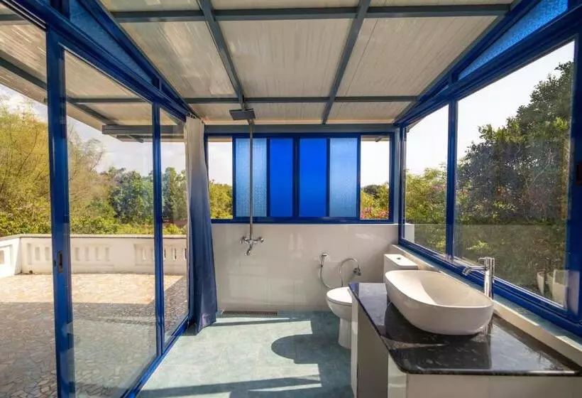 پانسیون Gaia's Garden Guest House