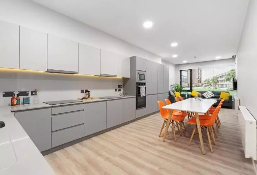 Highfield House Apartments