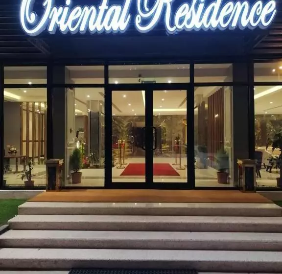 هتل Oriental Residence