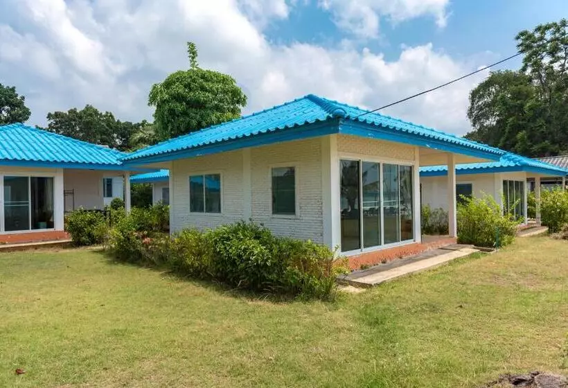 Hotelli Sabai Beach Resort