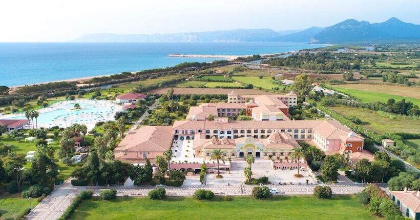 Club Hotel Marina Beach