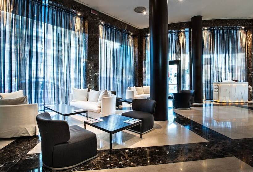 בית מלון כפרי Crowne Plaza Milan City, An Ihg