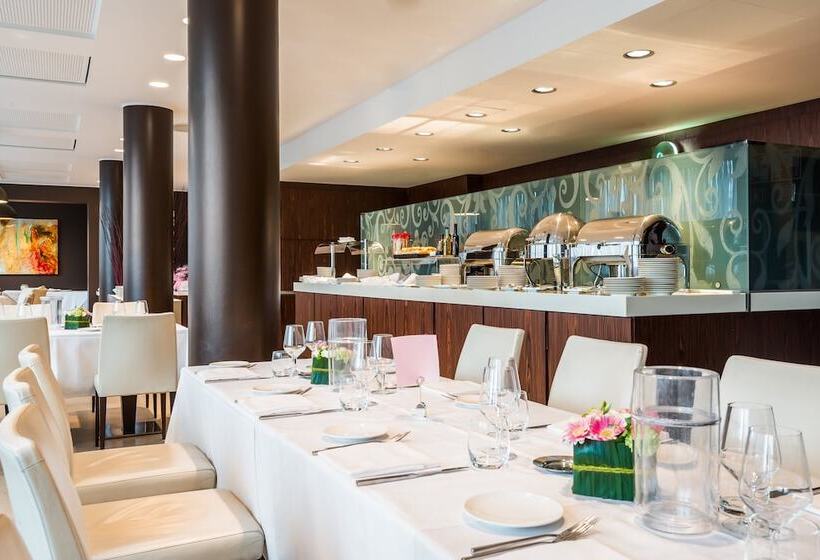 בית מלון כפרי Crowne Plaza Milan City, An Ihg