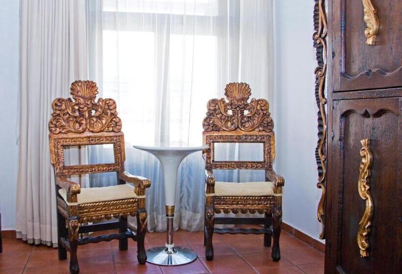 فندق Herencia By Hosting House